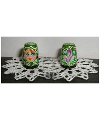 Squared dark-green doll