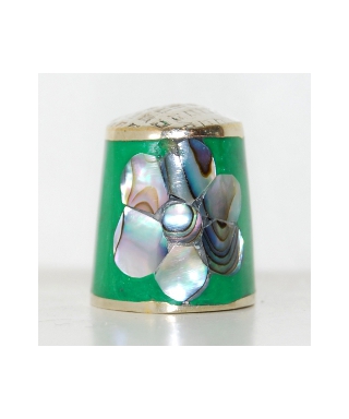 Mother-of-pearl green flower