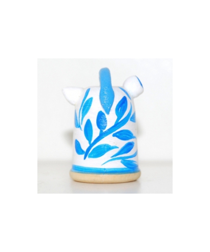 Kettle with blue flowers