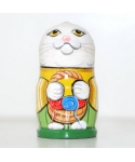White cat and woll balls