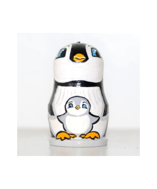 Penguin with baby