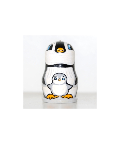 Penguin with baby