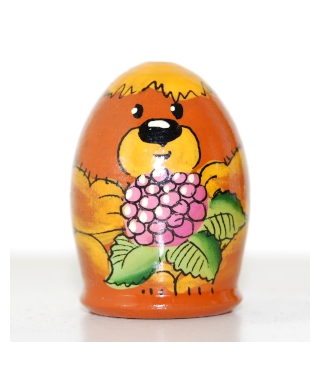 Bear with fruits