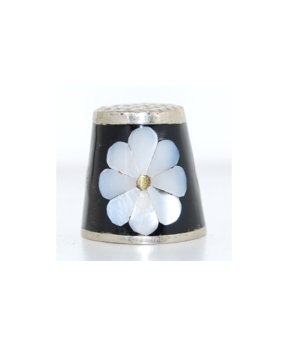 Mother-of-pearl black and white flower