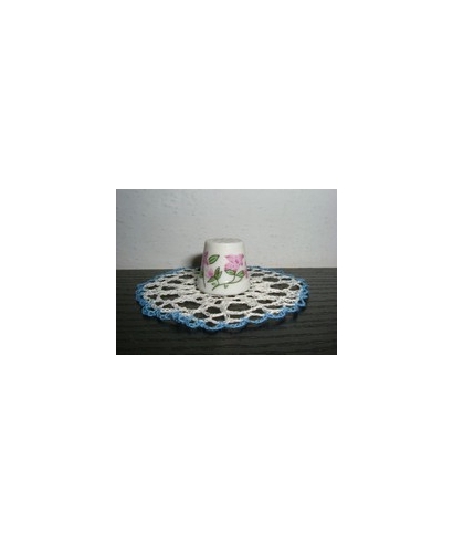 Pink flowers half-thimbles