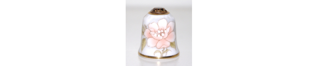 Sutherland Jewel-crowned Flower Thimbles (12/12)